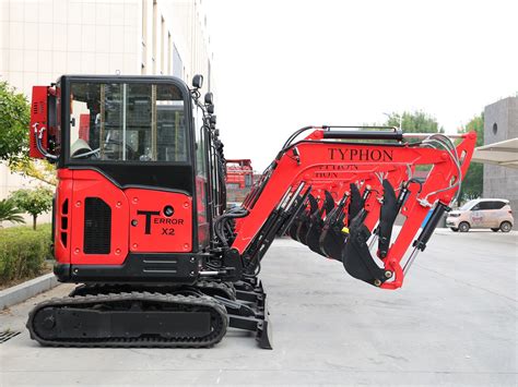 TYPHON TERROR X2 Mini Excavator 2.7 Ton Trench Digger 